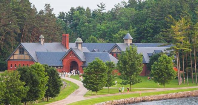 ShelFarms-coachbarn-SF