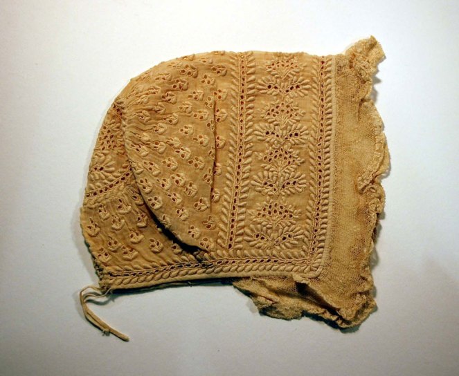 Bostonian Society - baby's cap