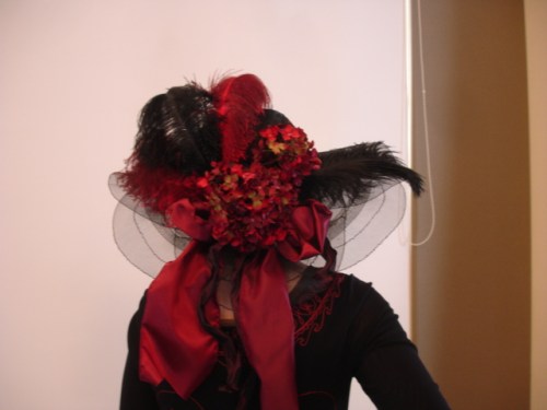 ...and her gorgeous hat!