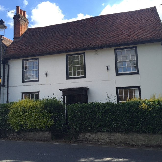 House with similar features to Rectory - c2016 Tony Grant